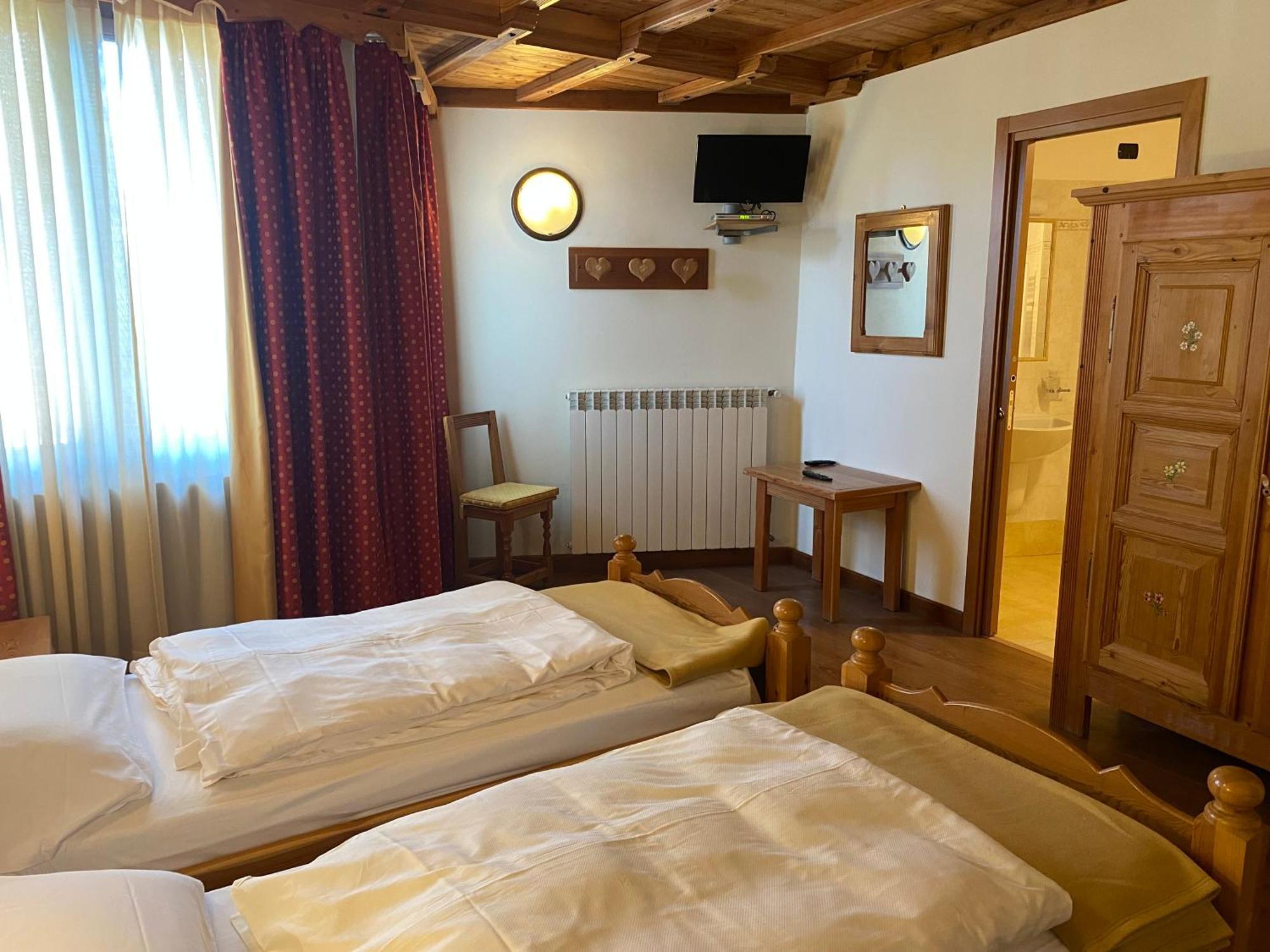 Hotel Stella Alpina Оулькс Екстер'єр фото